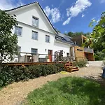 Gaestehaus Wuepping 2 *